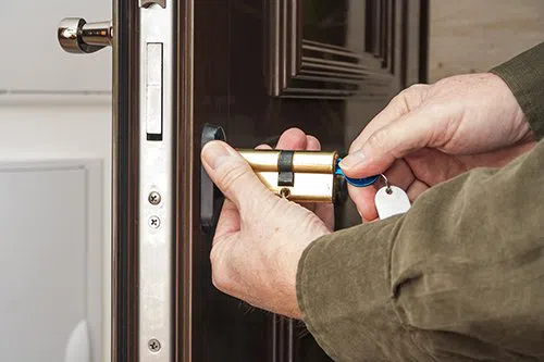 Bellbrook OH Locksmiths Store Bellbrook, OH 937-395-2590 Bellbrook OH Locksmiths Store Bellbrook, OH 937-395-2590 - emergency-unlock